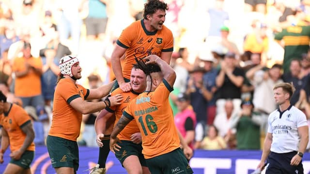 'Didn't want to draw': Wallabies in 86th-min thriller