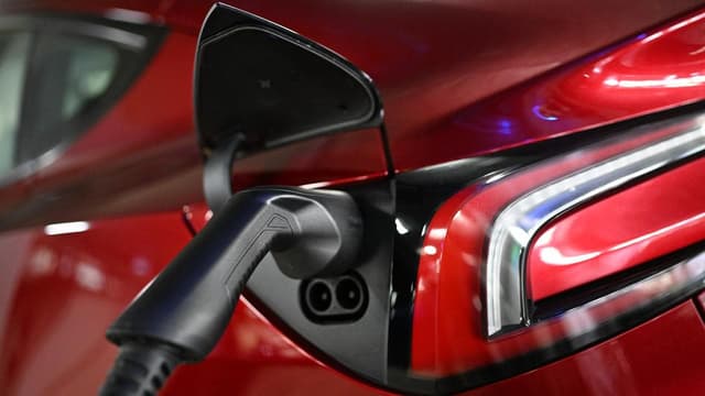 Electric car safety check could spark second-hand sales