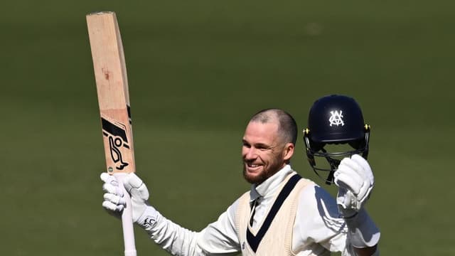 Champions Leicestershire toast absent Aussie skipper