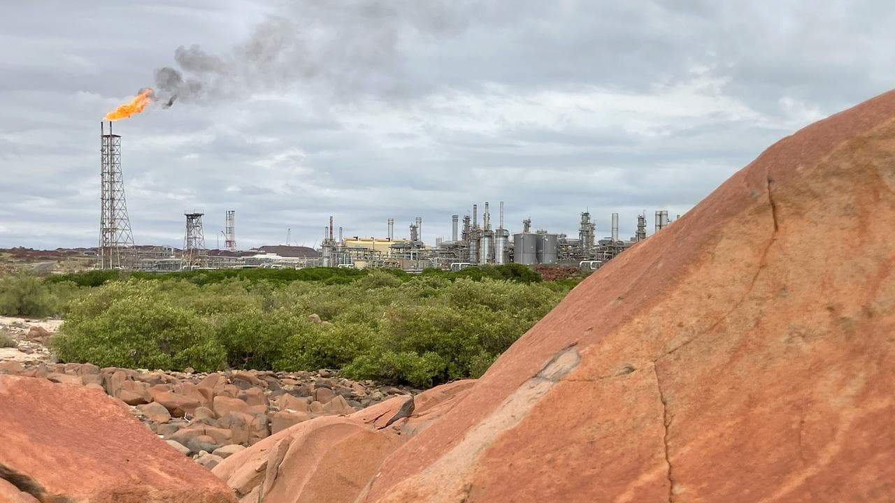 'Climate fail': huge gas project approval ignites fury