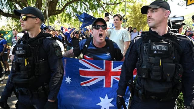 Clashes on cards as counter rallies flood city streets