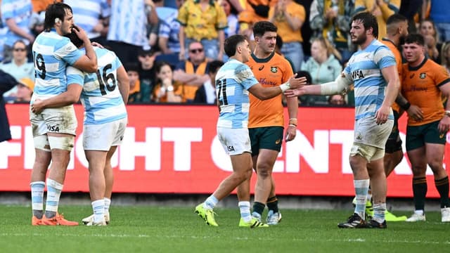 Disappointed Wallabies pay price for lack of discipline