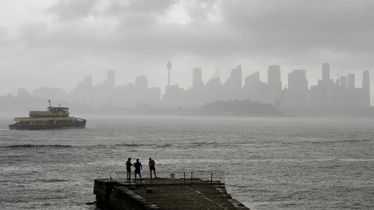 'Confronting' climate risk report goes under microscope