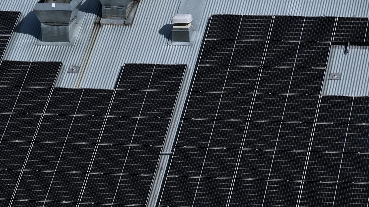 Push to take advantage of solar on big buildings