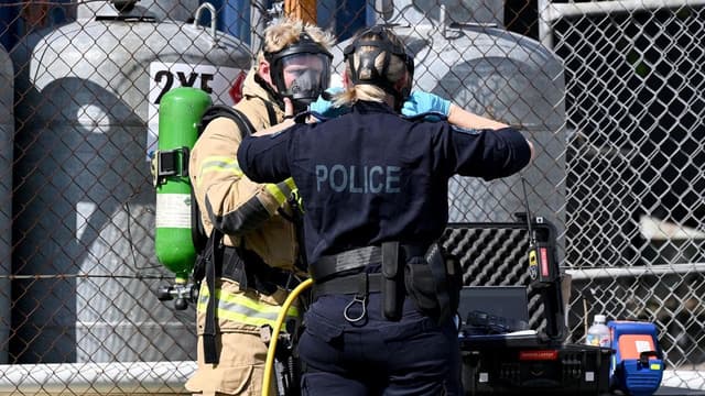 Stricken police hailed in restaurant gas leak tragedy