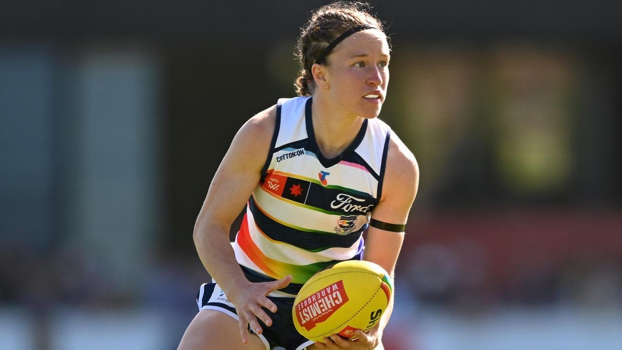 Late umpire controversy as Cats edge Power in AFLW epic