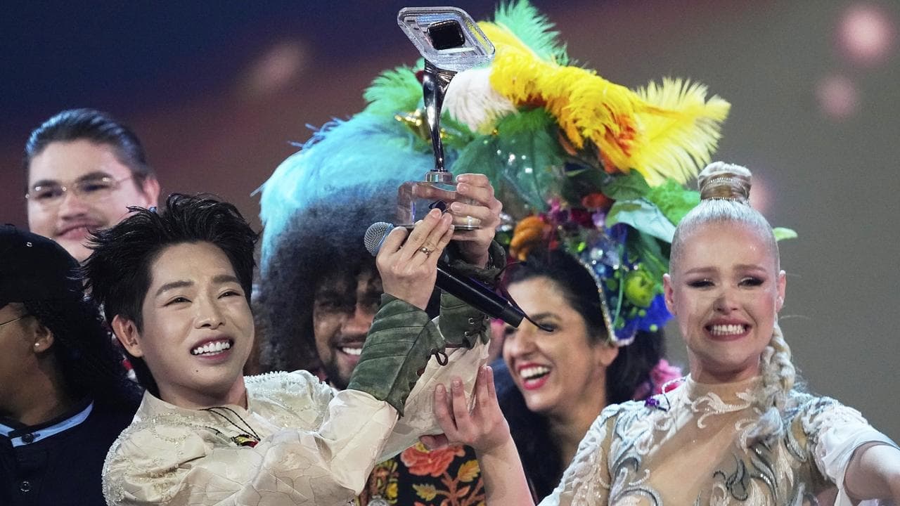 Australian singer quits Russia's Eurovision alternative