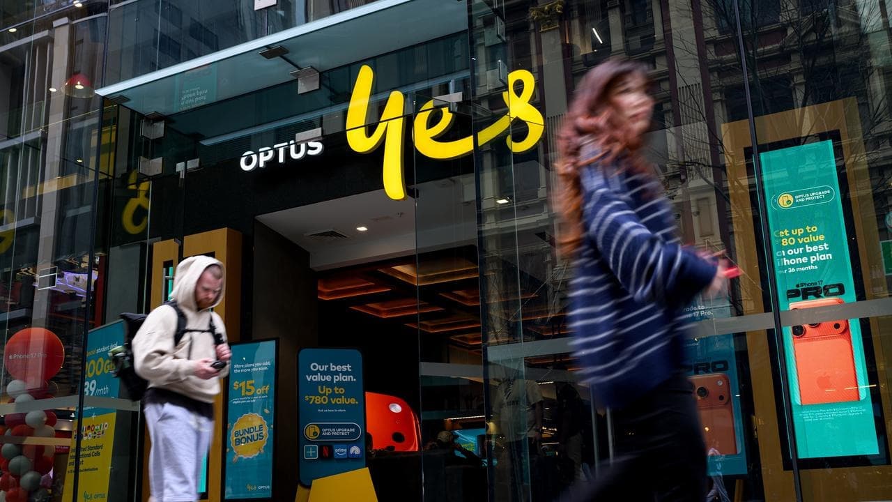 'Absolutely failed': triple-zero oversight in focus