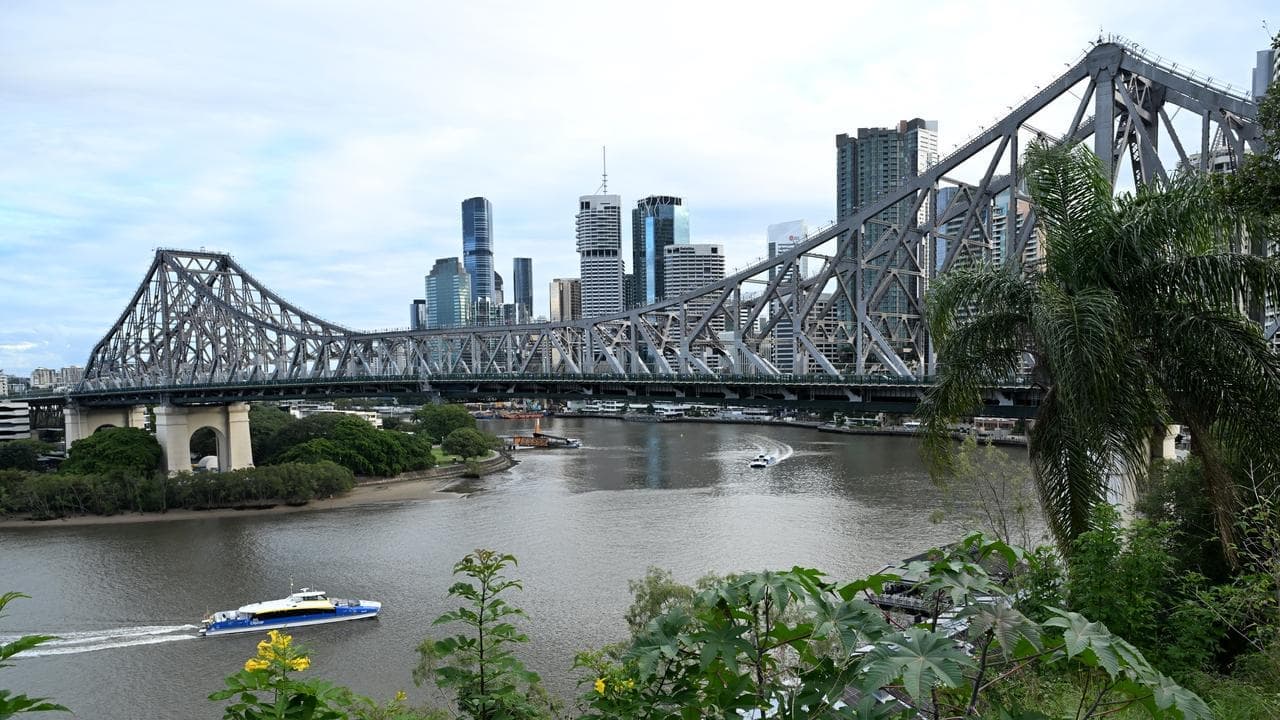 Council defuses bus stop bomb shelter hoax