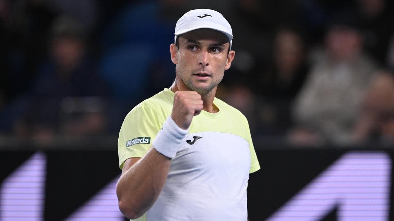 Former Tokyo winner firms for Turin, Vukic into QFs