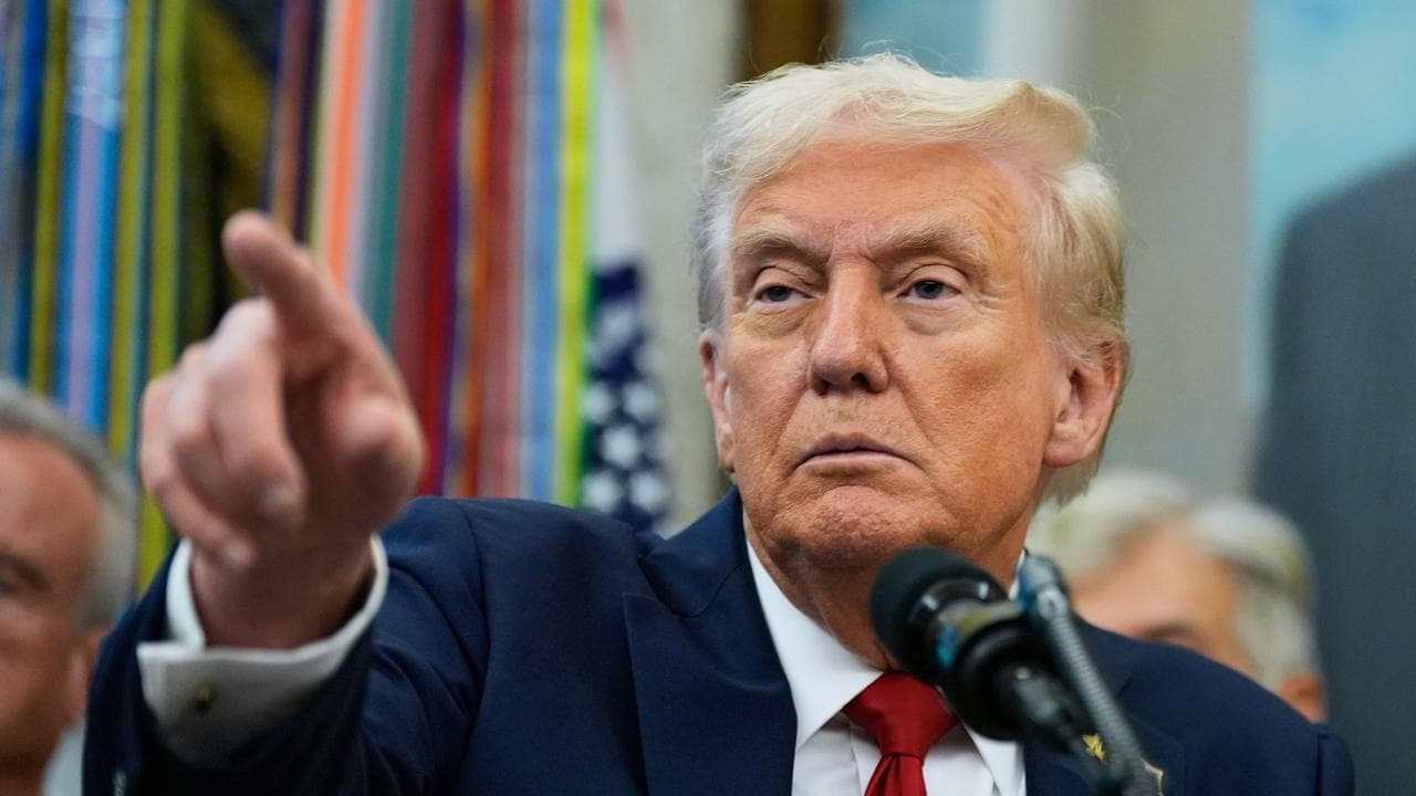 Trump warns of deep cuts in scramble to avoid shutdown