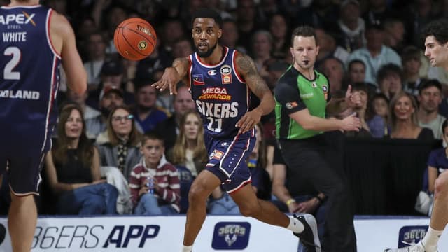 Cotton stars again as unbeaten 36ers thump Taipans