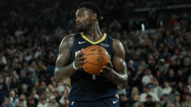 NBA star Williamson lights up Melbourne in Pelican win