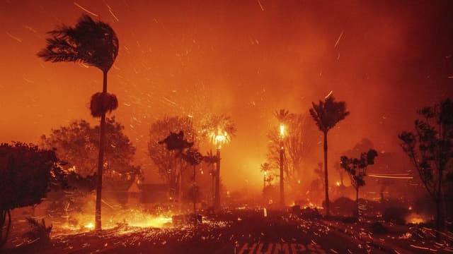 Alleged arsonist charged over deadly LA wildfire