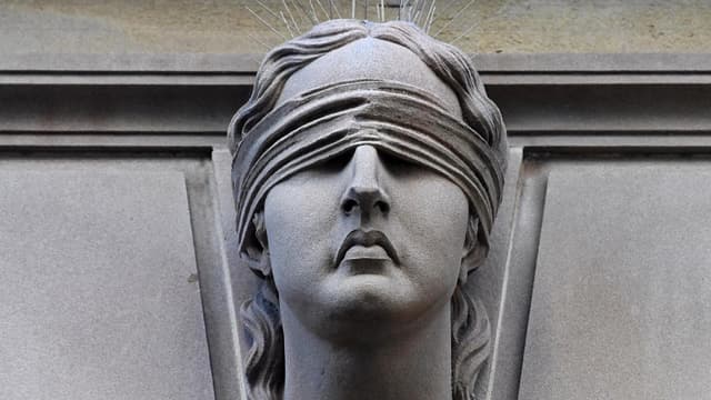 Love triangle killer has 20-year jail sentence tossed