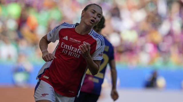 Foord sparks Arsenal as Kerr goes goalless again