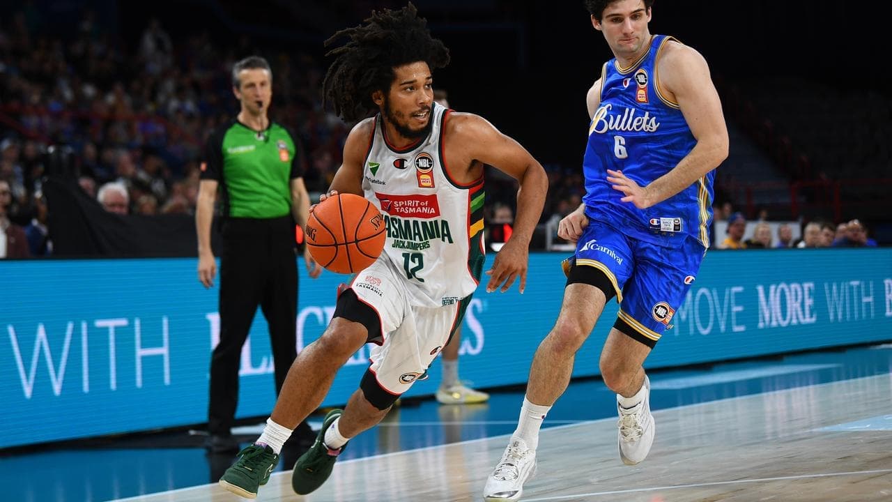 JackJumpers play cards they're dealt on road in NBL