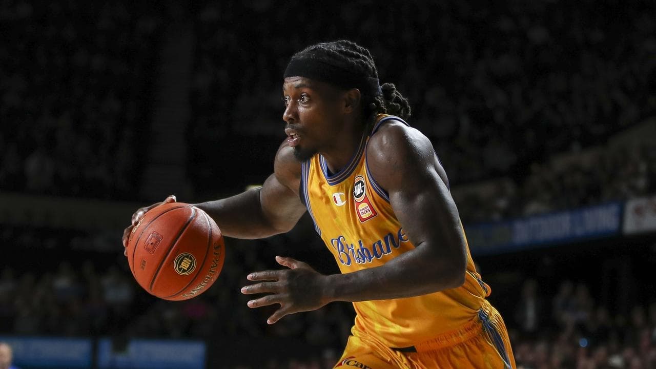 Harrison and Prather spark Bullets to win over Wildcats