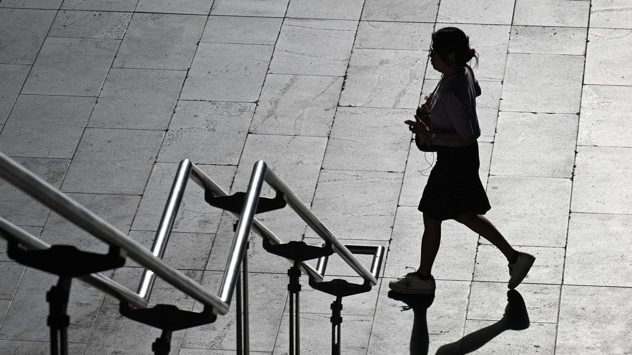 Workplaces urged to support employees in menopause