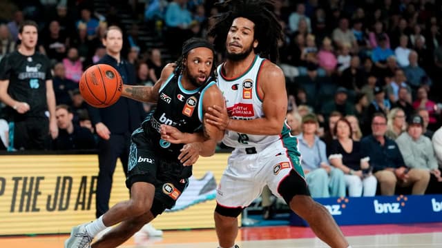 Cellar-dwelling Breakers upset JackJumpers in NBL