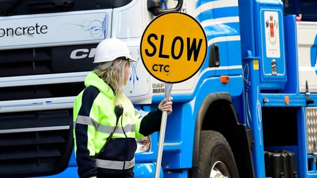 Bank heads to open up before 'urgent' rate cut talks