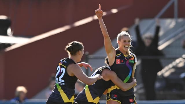 Skipper shines as Tigers hold off Magpies in AFLW