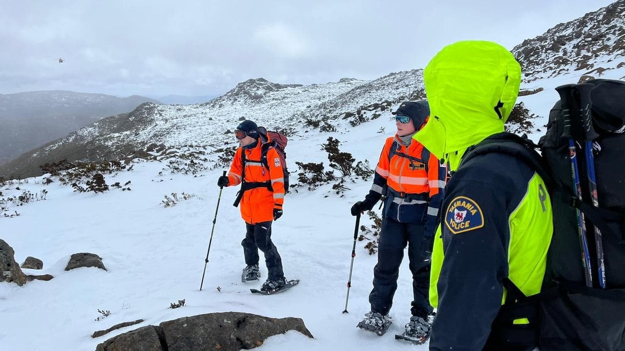 Search for hiker reviewed in challenging, cold weather