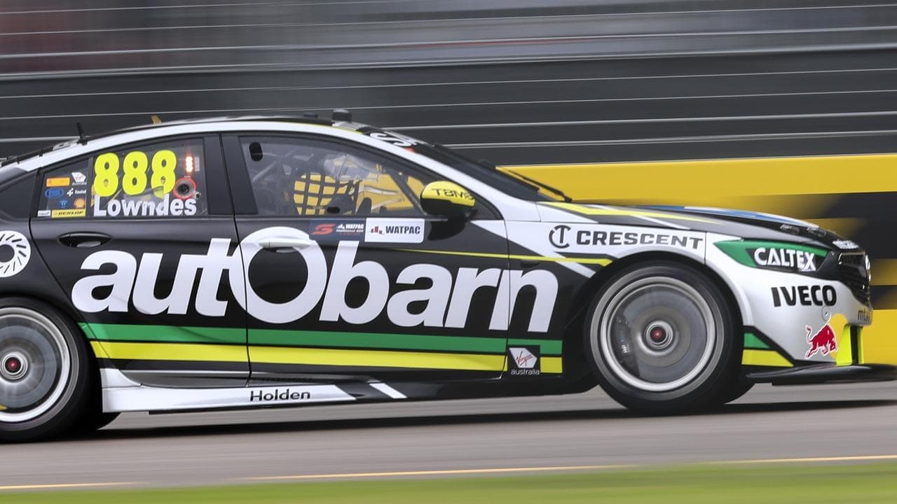 Auto parts dealer Bapcor's shares slump to decade low