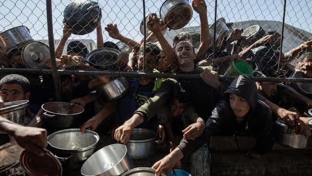 World Court rules Israel must allow UN aid to Gaza