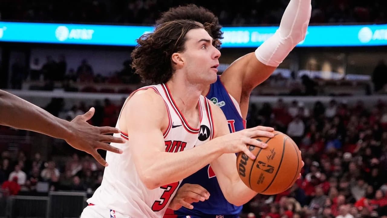 Giddey saves Bulls' blushes in tense first-up NBA win