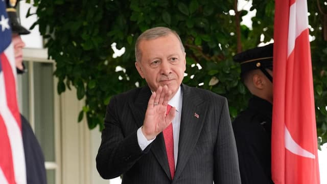 Turkey PM says West must press Israel to keep ceasefire