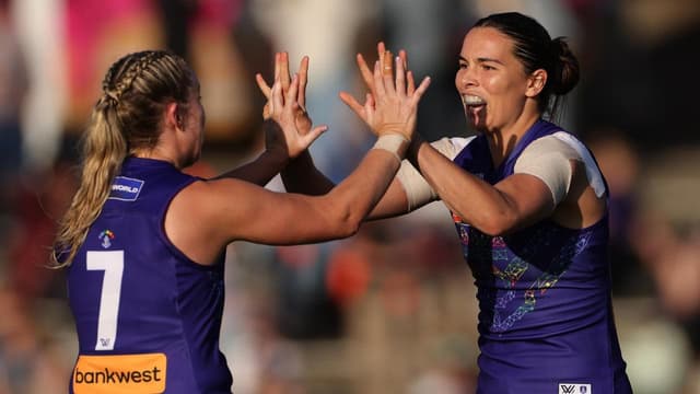 Dockers record big win as AFLW finals chase heats up