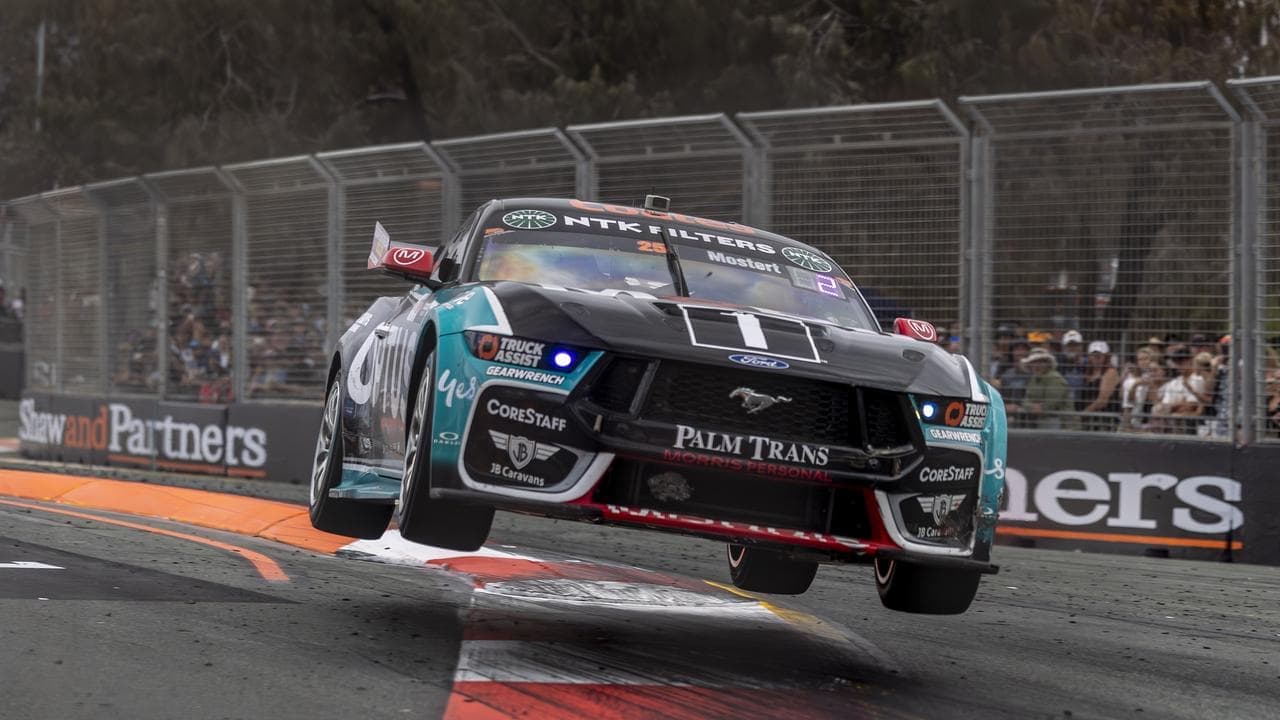 Supercars cult hero claims special Gold Coast double