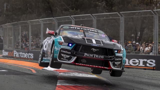 Supercars cult hero claims special Gold Coast double