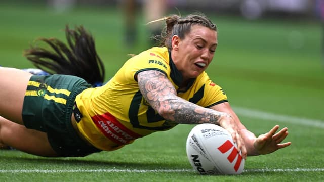 Robinson makes history as Jillaroos thump Samoa