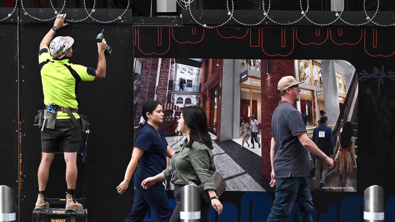 RBA drops rates hint as Australia maintains AAA status