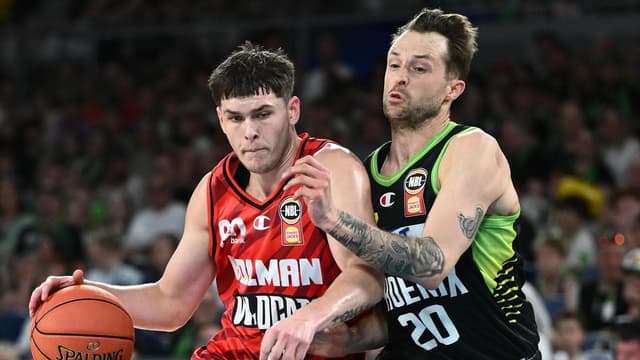 Home record alive as Phoenix take down Wildcats