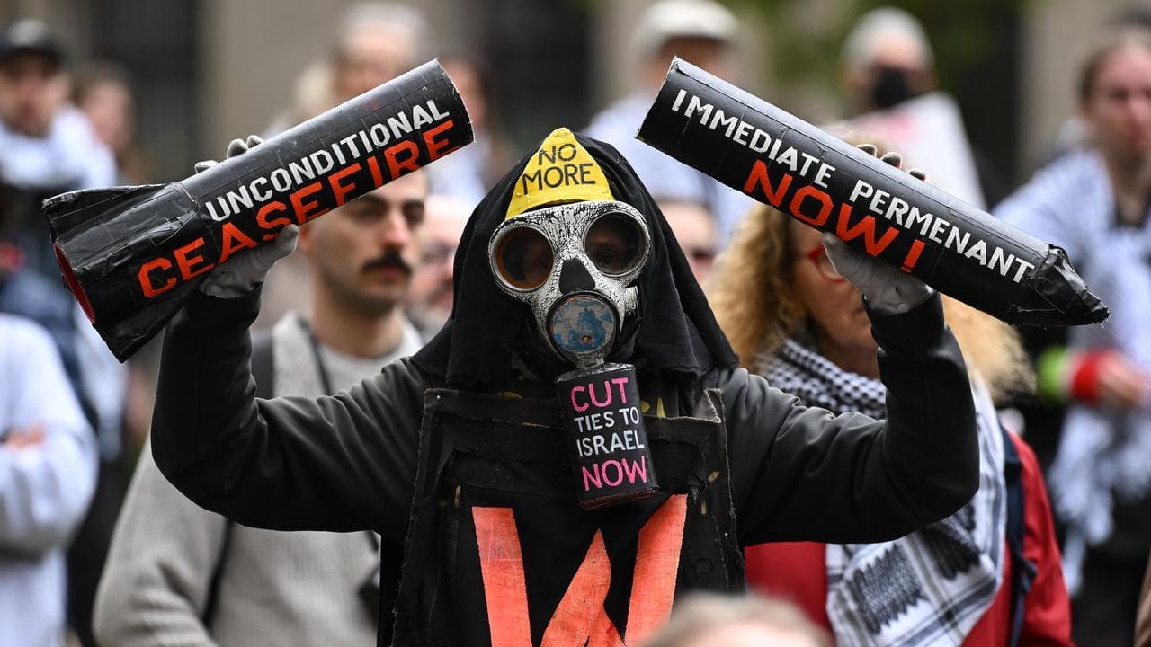 Complicity warning for firms supplying Israeli military