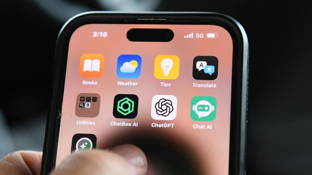 Generation AI: young Aussies likely to use chatbots