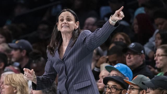 Opals coach Brondello to lead new Canadian WNBA team