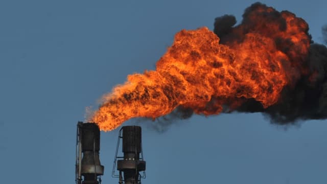 Forests, finance, fossils: climate talks hit full steam