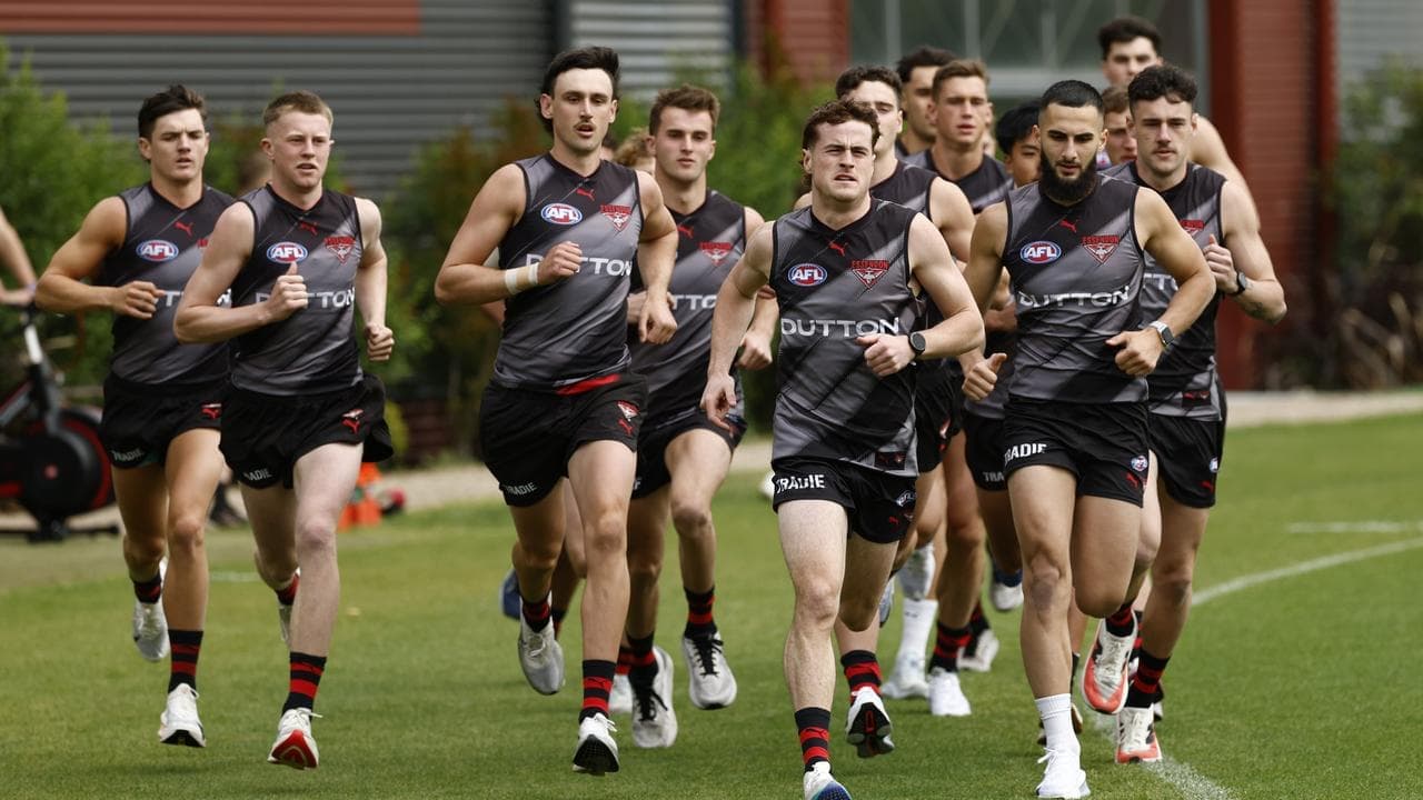 Merrett a no-show as Bombers kick off pre-season