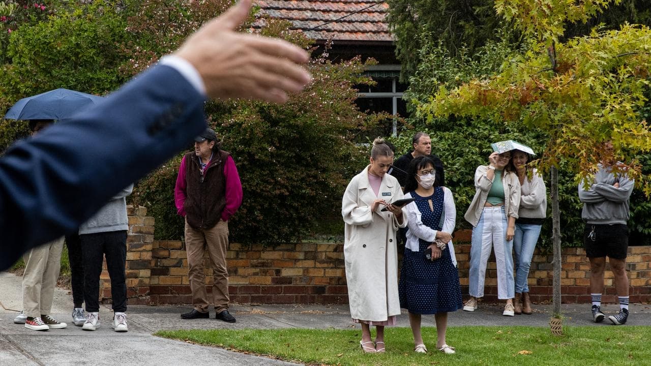 Baiting home buyers with low prices to be chopped