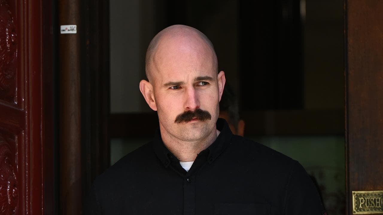 'Nazi scum' chants greet white supremacist on release