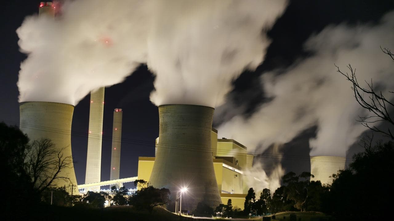 Ley defends climate policy as businesses criticise plan