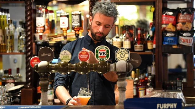 Christmas bookings bring good tidings for pub giant