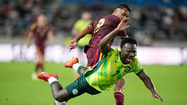 'Non-negotiables' Socceroos must right to beat Colombia