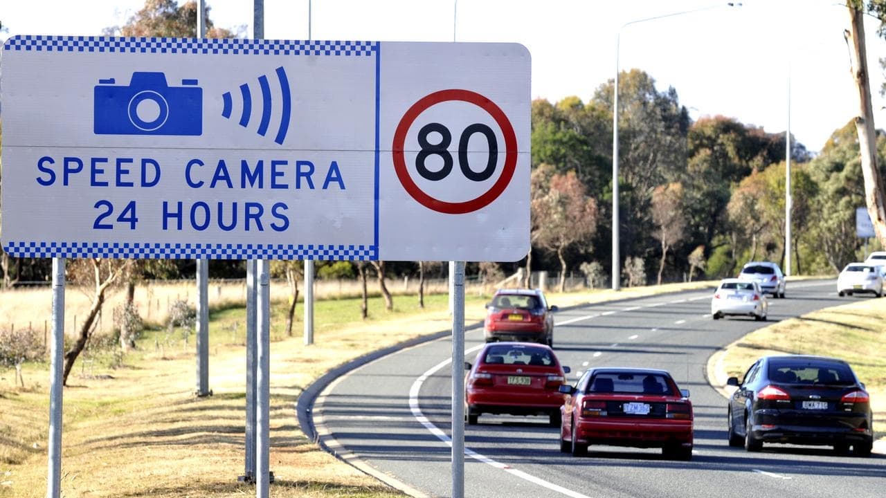 Secret speed cameras urged for road crash black spots