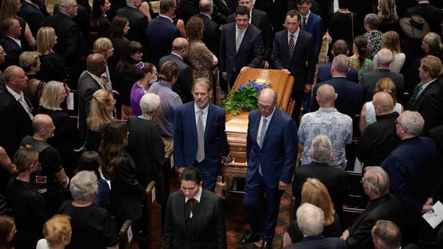 Hollywood royalty leads farewell to talkback radio king