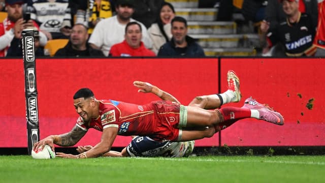 'Love to stay': Isaako wants new Dolphins deal done